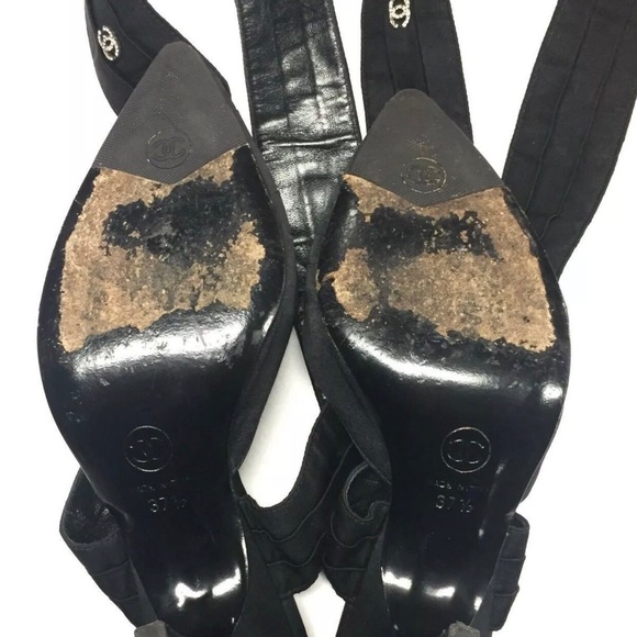 Chanel Black Ankle Strap Wrap Heels - Picture 4 of 8